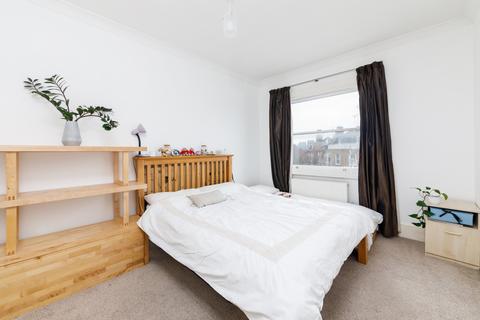 1 bedroom flat for sale, Brecknock Road, Tufnell Park, N19