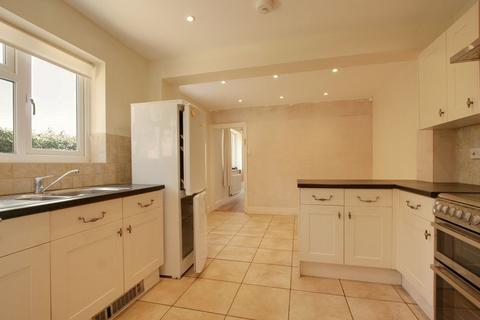 3 bedroom semi-detached house to rent, Charming Three bedroom Cottage £1895pcm