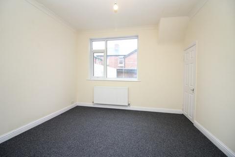 3 bedroom terraced house to rent, Grosvenor Street, Darlington