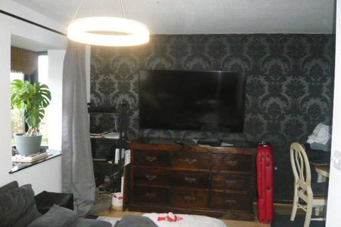 undefined, Sycamore Close, Feltham