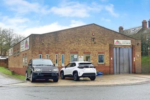 Industrial unit to rent, Station Road Industrial Estate, Great Dunmow, Essex