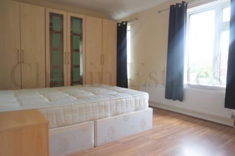 4 bedroom terraced house to rent, Manor Road, Stratford E15