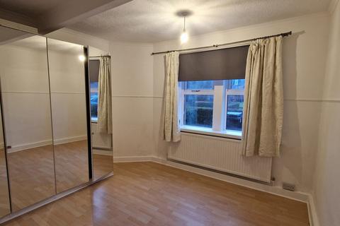 1 bedroom flat to rent, 110 Millburn Avenue, Dumfries, DG1 4BQ