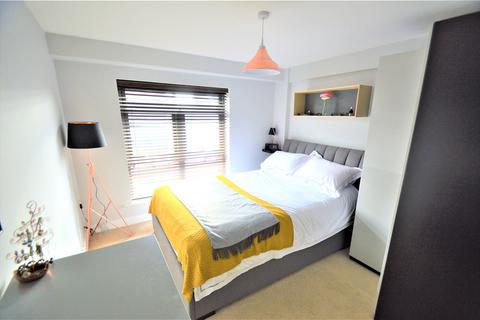 2 bedroom flat to rent, Lion Court, 100 Warstone Lane, Birmingham, West Midlands, B18