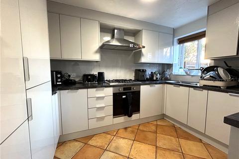 6 bedroom terraced house to rent, Nightingale Shott, Egham, Surrey, TW20