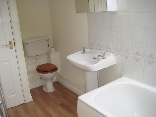 Bath / Shower Room