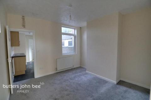 2 bedroom end of terrace house to rent, Pennell Street, Stoke-on-trent