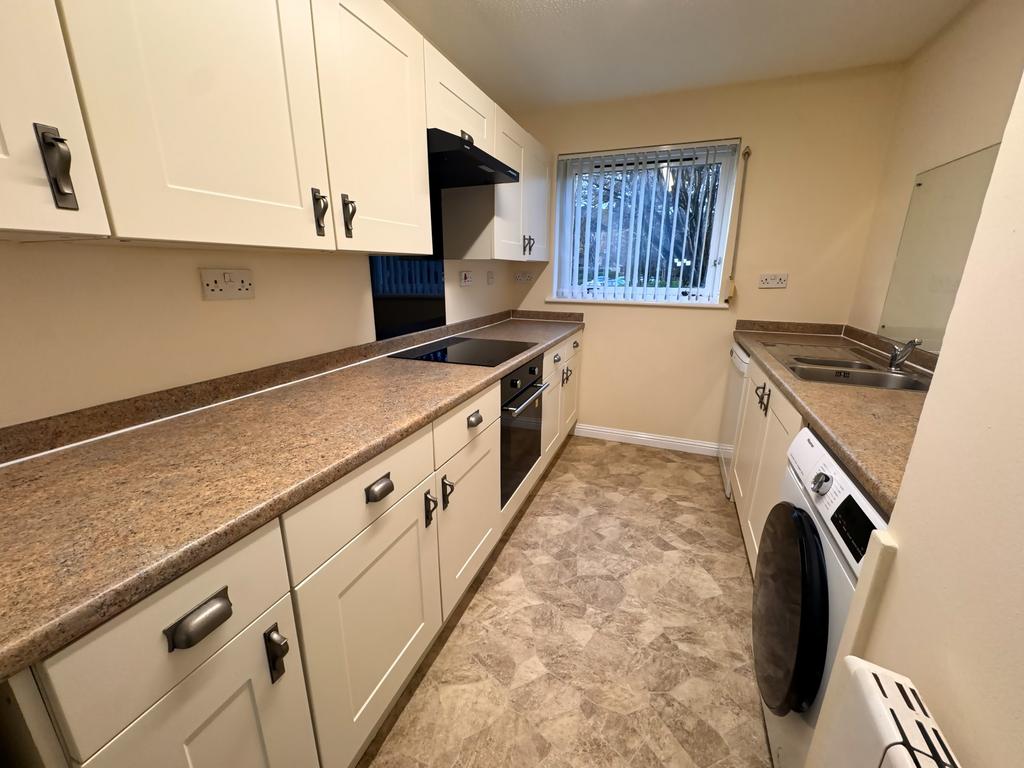 Kitchen 1