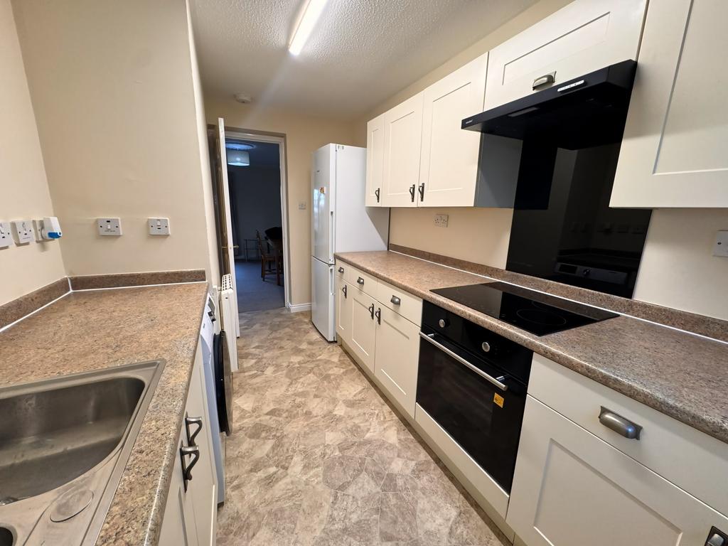 Kitchen 2