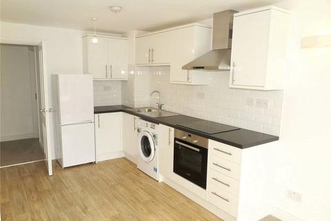 3 bedroom apartment to rent, Weydon Lane, Farnham, Surrey, GU9