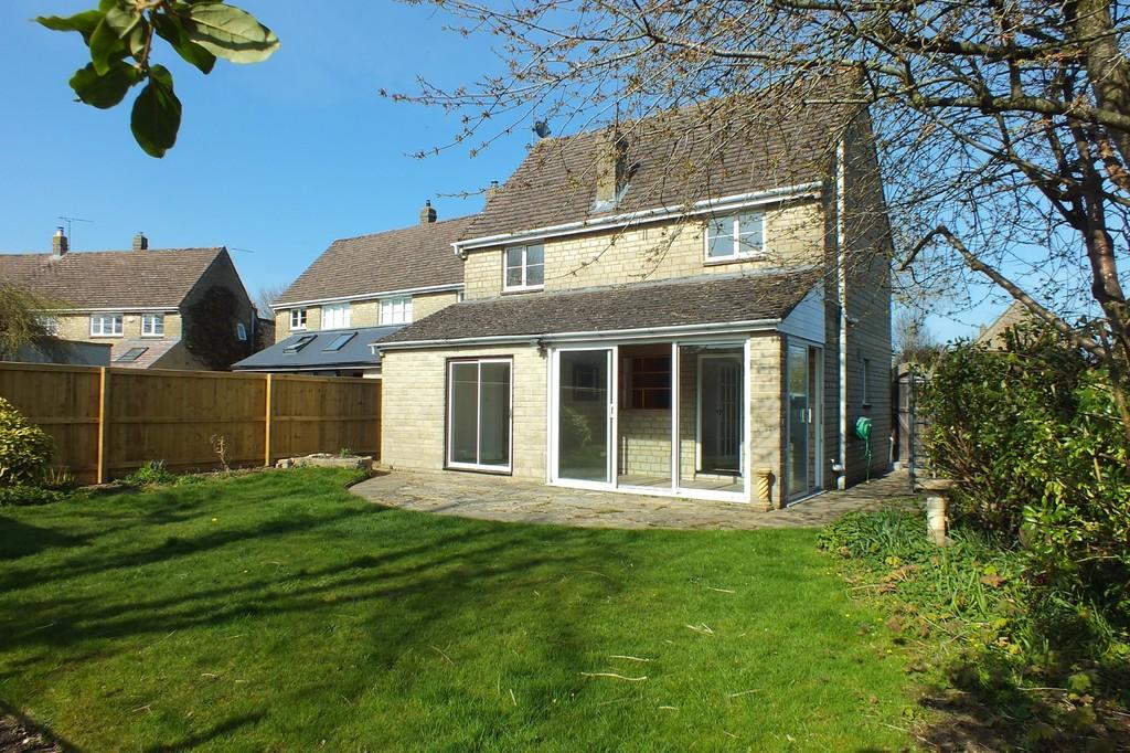 Ashton Keynes 3 bed detached house £400,000