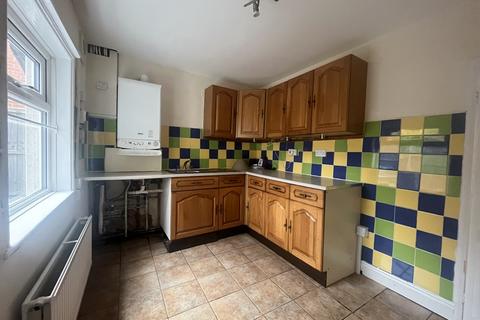 2 bedroom end of terrace house to rent, Shortheath Road, Erdington, Birmingham