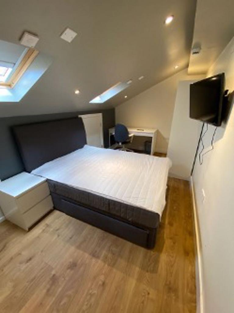 Room 7