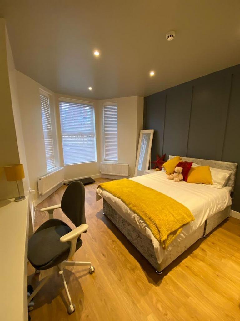 Room 1
