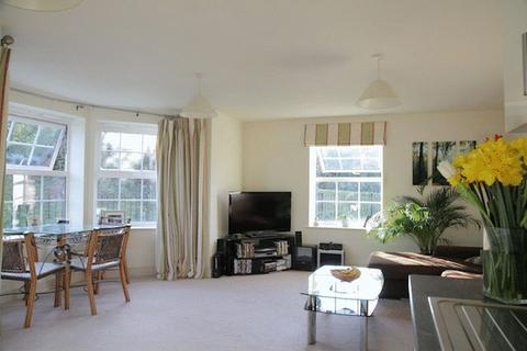 2 bedroom apartment to rent, Phoenix Court, Thame OX9