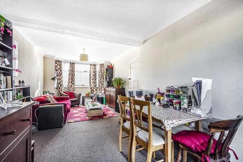 3 bedroom semi-detached house to rent, Mark Road,  Headington,  OX3