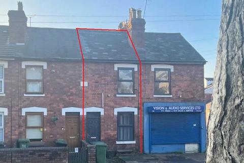 4 bedroom terraced house to rent, Sutton Road, Kidderminster, DY11