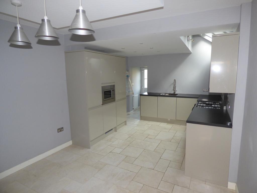 Kitchen / Diner