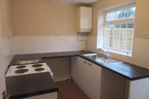 2 bedroom end of terrace house to rent, Dale Close, Fforestfach, Swansea.  SA5 4NX