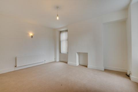 3 bedroom end of terrace house to rent, Castle Street, Kendal, Cumbria, LA9 7AS