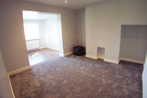 3 bedroom semi-detached house to rent, Birfed Crescent, Leeds