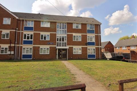 1 bedroom apartment to rent, Hallgreen Street, Bilston