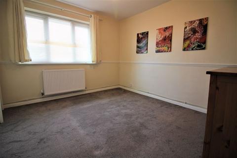 1 bedroom apartment to rent, Hallgreen Street, Bilston