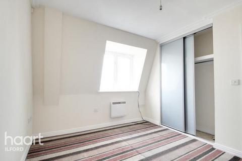 2 bedroom flat to rent, Abbey Road, Barking