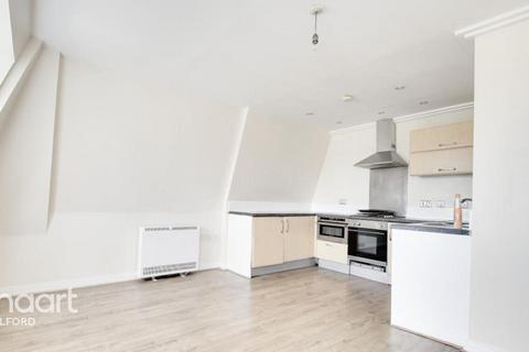 2 bedroom flat to rent, Abbey Road, Barking