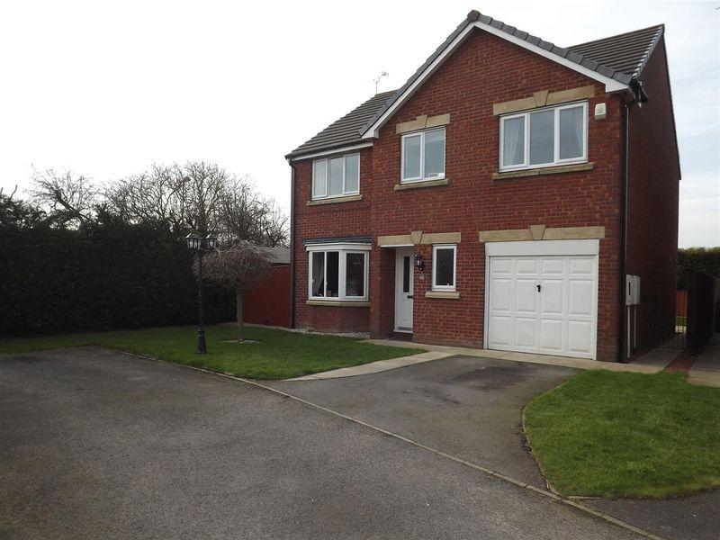 Meadowbank, Dudley 4 bed detached house £210,000