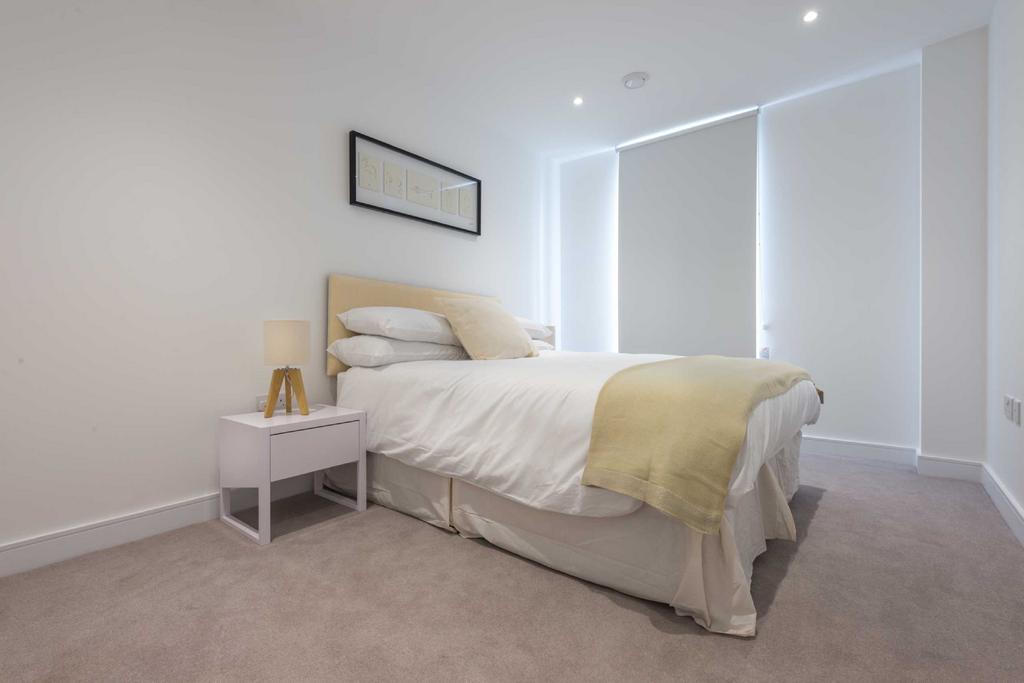 Apartment in London - More