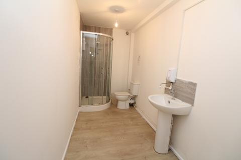 Studio to rent, Croydon Road, Penge, SE20