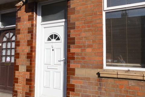 3 bedroom terraced house to rent - Monarch Road, Northampton