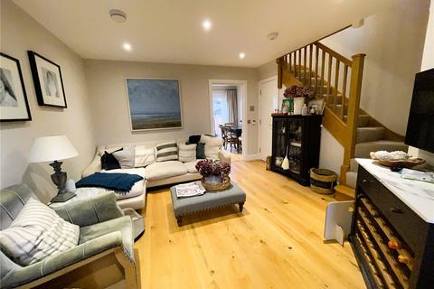 3 bedroom end of terrace house to rent, Tilford Street, Tilford, Farnham, Surrey, GU10