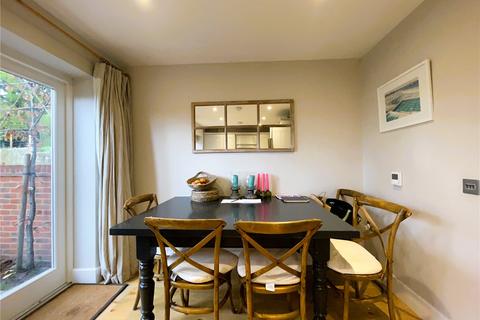 3 bedroom end of terrace house to rent, Tilford Street, Tilford, Farnham, Surrey, GU10
