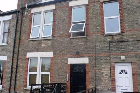 undefined, Ballards Lane, Finchley Central