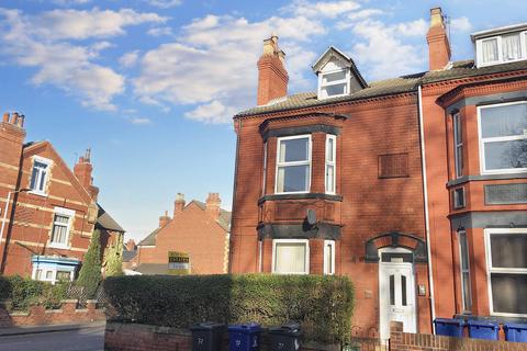 2 bedroom flat to rent, Flat 2, 77 Broxholme Lane, Doncaster, South Yorkshire DN1