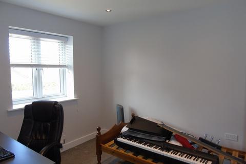 2 bedroom semi-detached house to rent, Segrave Road, King's Lynn