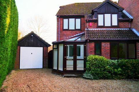 4 bedroom house to rent, Ash Road, ASHURST SO40