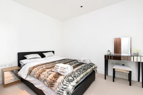 1 bedroom flat for sale, Longfield Avenue, Ealing