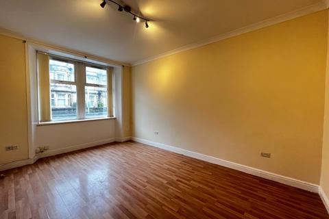 2 bedroom flat to rent, Glasgow Road, Paisley, Renfrewshire, PA1