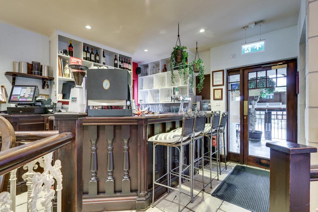 Restaurant Bar