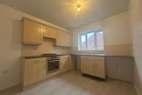 3 bedroom terraced house to rent, Youngs Orchard, Abbeymead, Gloucester