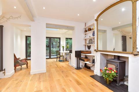 45 Argyle Road, Brighton, BN1 4QB