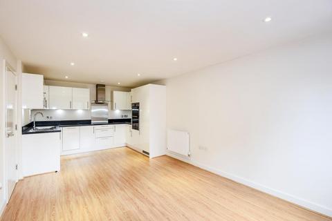 2 bedroom apartment to rent, Newbury,  Berkshire,  RG14