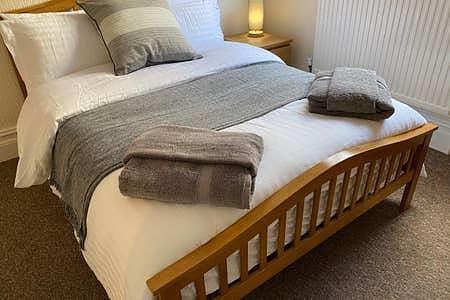 Bed2