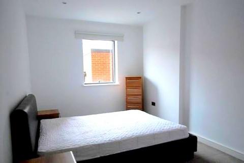 2 bedroom apartment to rent, Copenhagen Street, Kings Cross N1