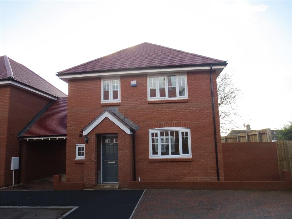 Bartletts Elm, Langport, Somerset. TA10 9BS 4 bed house £915 pcm (£