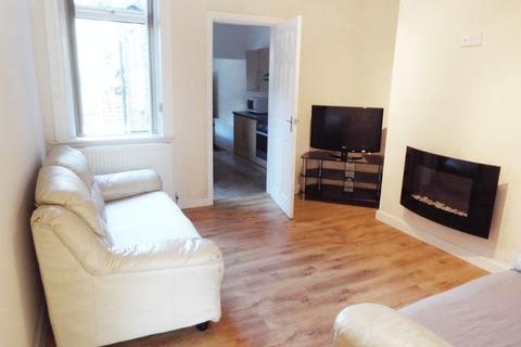 4 bedroom terraced house to rent - Friarswood Road, Newcastle