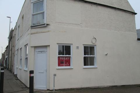 1 bedroom flat to rent, Norwich Road, Wisbech